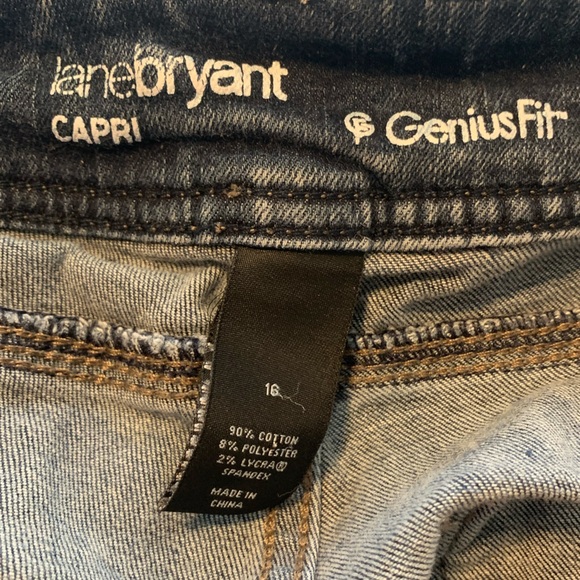 “Genius Fit” Stretch Denim Capris { Lane Bryant } - Picture 6 of 8
